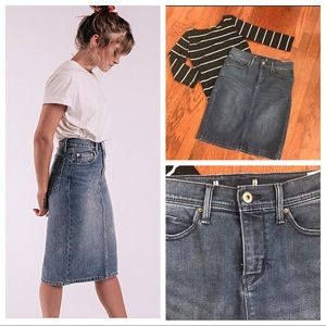 🍁 Levi’s Denim Pencil Skirt